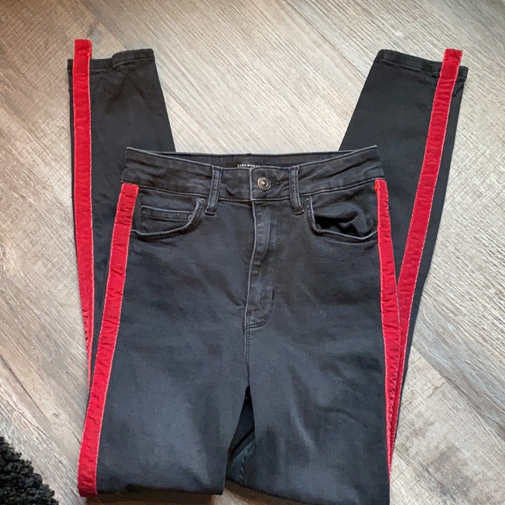 Zara Jeans